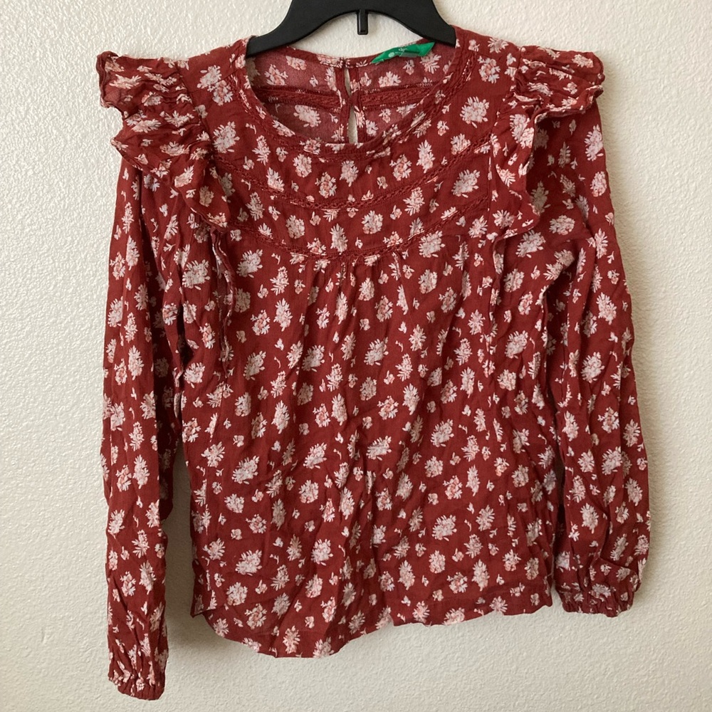 100% organic cotton blouse.